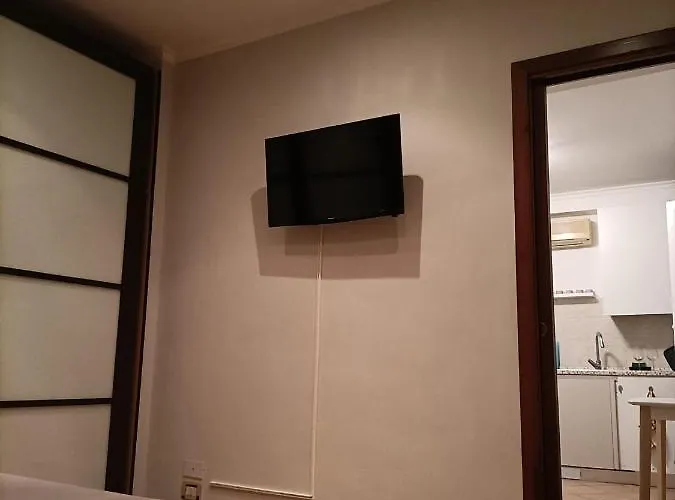 Апартаменты Domus Vacanze Romane