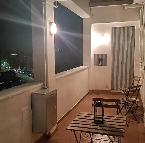 Domus Vacanze Romane Апартаменты *