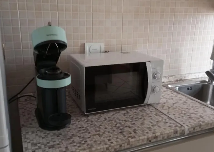 Domus Vacanze Romane Апартаменты *